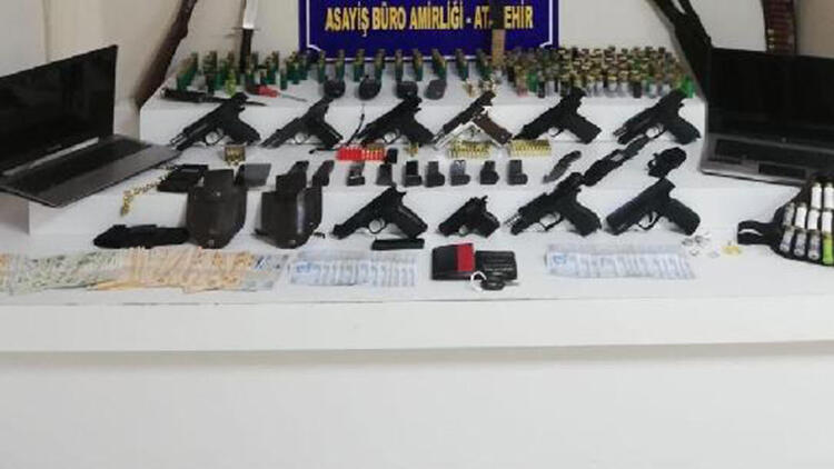Ataşehir’de kaçak silah imalathanesine baskın