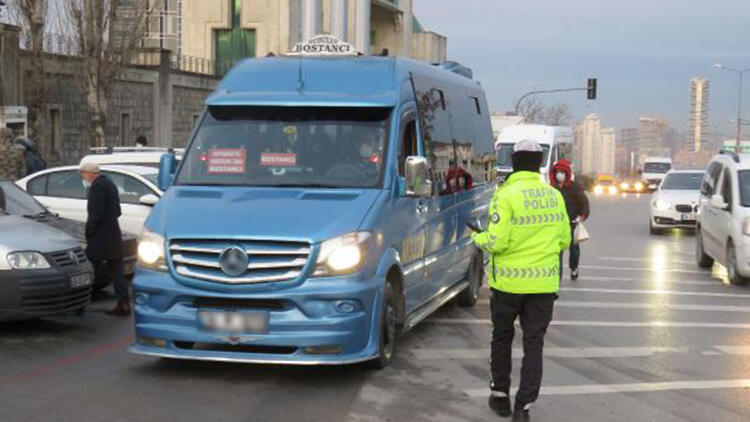 Ataşehir’de toplu taşıma araçlarında koronavirüs denetimi