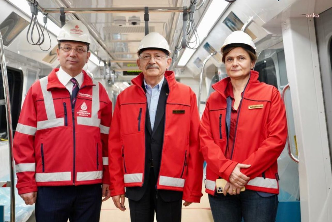 Kemal Kılıçdaroğlu Ataşehir metrosunu ziyaret etti