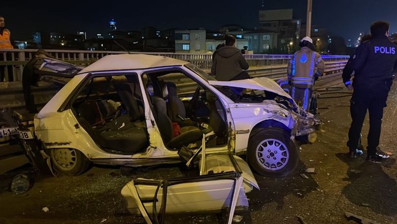 Ataşehir’deki trafik kazasında 4 kişi yaralandı